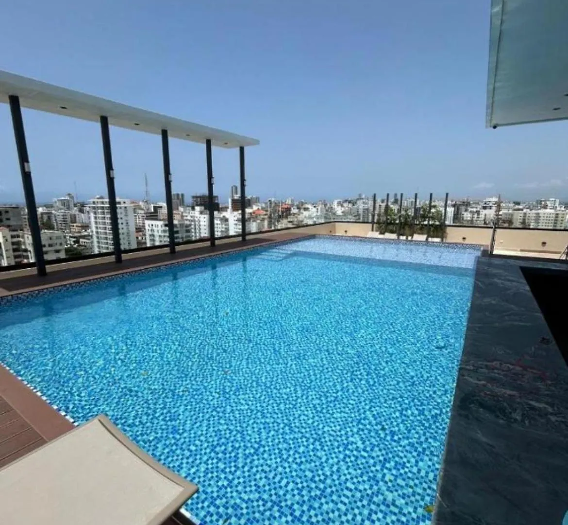New Luxury 2Br King Bed, Gym, & Pool In The Heart Of Santo Domingo elérhetőségei