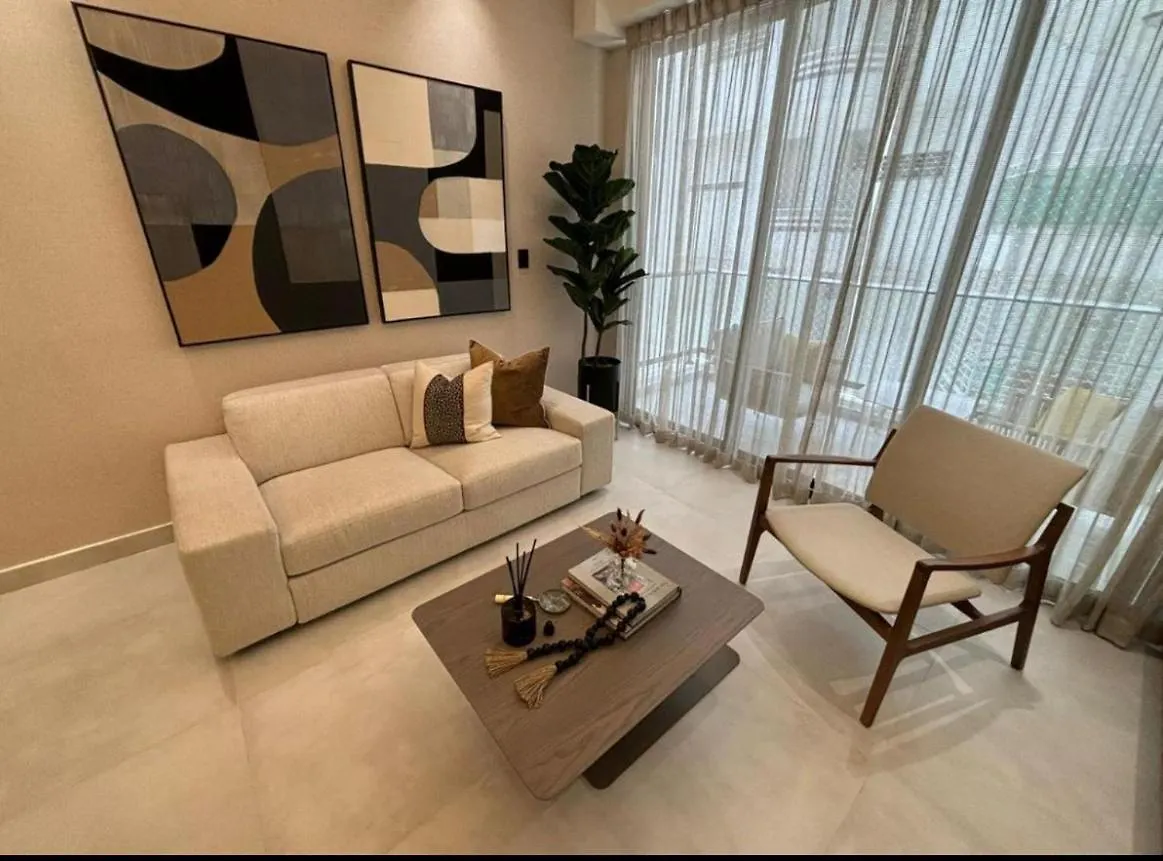 New Luxury 2Br King Bed, Gym, & Pool In The Heart Of Santo Domingo Apartman